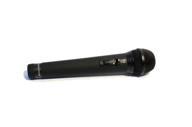 Hovedbilde Oppladbar dynamisk håndholdt mikrofon 64 kanaler, 606-636 MHZ