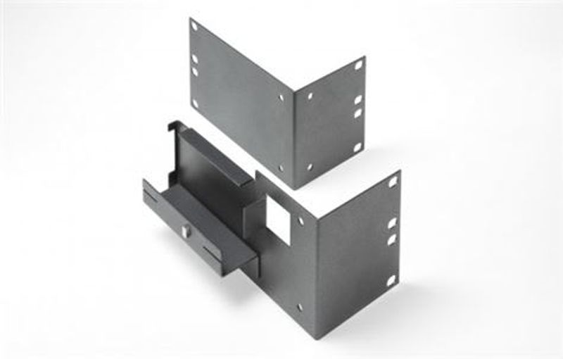 Cambridge Rack mount bracket for the Qt 300 / 600 control module