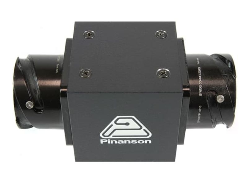 Speaker audio adaptor for extending CA-COM-8 multicores.